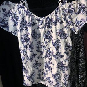 Hot Topic Floral Skull Cold Shoulder Blouse - XS